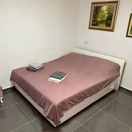 Appartamento Aerodrom *